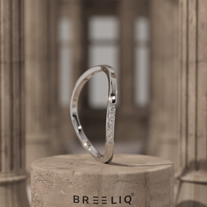 แหวนทองคำแท้ 14K ทรงโค้งประดับเพชรแล็บโกรว์ ดีไซน์มินิมอล สามารถสวมซ้อนกันได้ เหมาะสำหรับผู้หญิง - Product Image 1