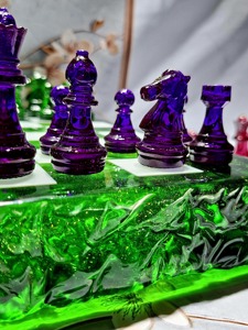 High Quality Belladec Custom Resin Artistic Handmade Sports Style <b>Chess</b> Board Box <b>Chess</b> <b>Set</b> with High Selling Resin <b>Chess</b> Pieces - Product Image 3