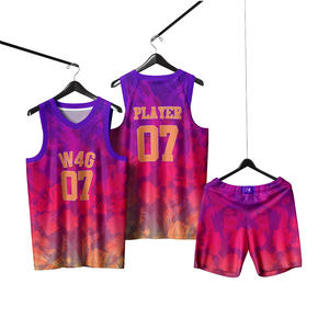 Uniformes de Baloncesto Personalizados con Transferencia Térmica, 100% Poliéster, Transpirables, que Absorben la Humedad, Cuello en V, Sin Mangas, para Clubes Masculinos - Product Image 1