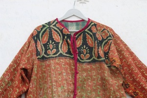 Chaqueta Vintage Kantha Patchwork One Of Kind Chaqueta Para Mujer - Product Image 3