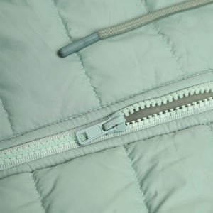 Chaqueta Acolchada Informal y Cómoda para Mujer, Servicio OEM, Diseño Personalizado, Ropa de Exterior Impermeable, Chaquetas Acolchadas para Mujer - Product Image 6