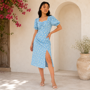 Robe midi tissée à imprimé floral bleu, col carré, manches courtes, ajustée, ourlet froncé, fente, style décontracté d'été en coton, style doux - Product Image 3