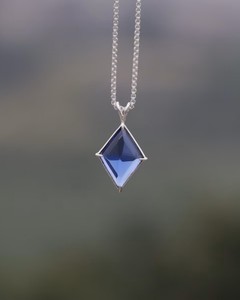 Collar con Colgante de Cuarzo Azul Natural en Forma de Cometa, Ajustable de 14 a 24 Pulgadas, Joyería de Piedra de Cristal, Regalo Hecho a Mano - Product Image 5