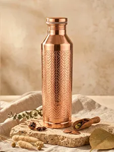 Bouteille d'eau artisanale en cuivre ayurvédique, bouteille d'hydratation traditionnelle pour le bien-être, pour une vie saine, la maison, le bureau et le sport - Product Image 6