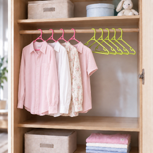 Large Plastic Garment Hangers Strap Slots Strong Load Bearing Coat Hanger Set Boutique Clothes Shop Supermarket - Product Image 1