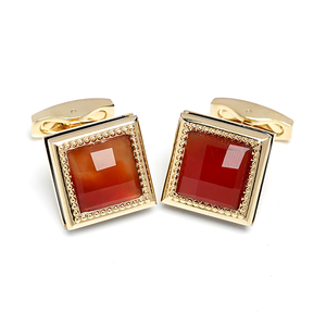 Gemstone VVIP de ágata roja facetada Feng Shui, gemas chapadas en oro de 18 quilates, gemas para hombre, MSDADOG006 |   Colección Tinh Vu - Product Image 5