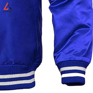 เสื้อแจ็คเก็ตผ้าซาตินพรีเมียมสำหรับผู้ชาย น้ำหนักเบา สไตล์ลำลอง แฟชั่นสตรีทแวร์ เสื้อคลุมกันหนาว - Product Image 5