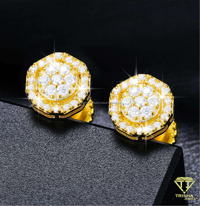 Pendientes de Plata 925 con Moissanita y Diamantes en Tono Dorado, Joyería Brillante y Redonda, Regalo para Ella - Product Image 1