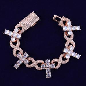 Most Demanded Silver Cuban Link Chain <b>Bracelet</b> for Nightlife or Parties and Casual Wear Available at Factory Price - Product Image 3