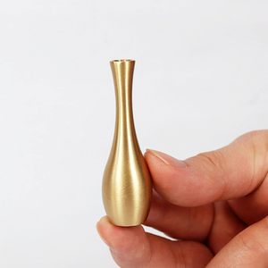 Juego de Jarrones de Metal Dorado Mate de Lujo, Hechos a Mano, Modernos, Minimalistas, Decorativos para Bodas, Florero Individual Elegante para Mesa - Product Image 3