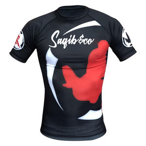 Camisetas de natación y rash guard unisex de manga corta, holgadas, recicladas, de color naranja personalizado para hombre. - Product Image 2