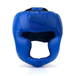 Protector de cabeza para boxeo hecho de cuero vacuno con logotipo personalizado para entrenamiento de MMA, Muay Thai y Kickboxing. - Product Image 1