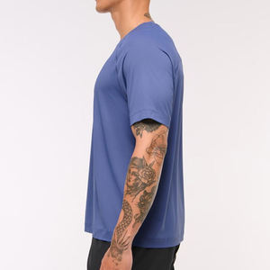 T-shirt Homme Bleu Marine Personnalisé en Gros – Décontracté, Respirant, Coton Spandex, Coupe Slim, Col Rond, Uni, pour Sport et Gym, Coupe Musculaire - Product Image 3