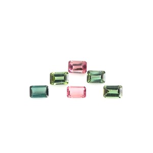 Pierres précieuses naturelles en tourmaline multicolores, taille baguette, facettées, 6x8mm, pierres de tourmaline calibrées pour la fabrication de bijoux, vente en gros - Product Image 1