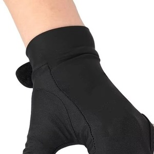 Gants de snooker personnalisés de haute qualité à bas prix, antidérapants, pour main gauche ou droite, gants de billard, gants de snooker, gants de billard américain - Product Image 6