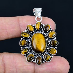 Pendentif fleur en pierre précieuse naturelle, collier floral, bijoux plaqués argent 925, bijoux faits à la main - Product Image 1