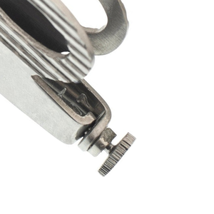 Ciseaux ophtalmiques microchirurgicaux Barraquer Dewecker Iris, 2-1/4 pouces, lames angulées de 7 mm, pointe acérée, acier inoxydable - Product Image 5