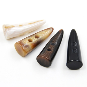Botones Redondos Hechos a Mano con Cuerno de Búfalo, Duraderos y Modernos, Botones Elegantes para Abrigos, Ecológicos - Product Image 3