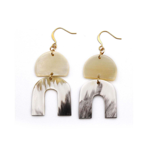 Pendientes de Joyería Hechos a Mano con Cuerno de Búfalo, Accesorios de Moda Sostenibles e Impermeables para Regalos Empresariales - Product Image 3