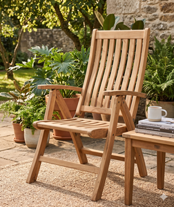 Chaise pliante en teck massif indonésien de qualité supérieure, style rustique, pour jardin, terrasse, salle à manger, mobilier d'extérieur pour projets hôteliers et de complexes hôteliers, ou pour la cour. - Product Image 1