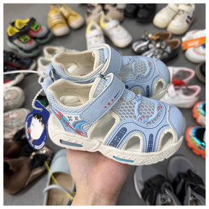Compra al por Mayor de Zapatos Usados para Niños, Ropa Usada para Niños, Zapatos Infantiles, Entrega Aleatoria, Moda 2026, Zapatos Nuevos para Niños - Product Image 3