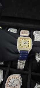 นาฬิกาหรูหราประดับเพชรโมอิสซาไนต์ทรงกลมแบบครึ่งหน้าปัด สายหนังสีดำ พร้อมฟังก์ชั่นวันที่แบบคลาสสิกและตัวเลขโรมัน - Product Image 2