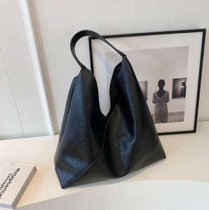 Fourre-tout en cuir de haute qualité fait à la main sac Hobo souple épaule souple cadeau d'anniversaire pour fille LHB-0046C - Product Image 4