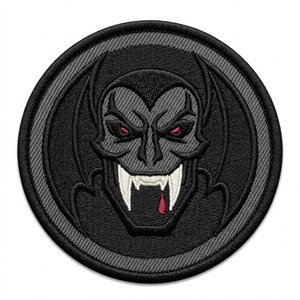 Parche Termoadhesivo Personalizado de Daga de Vampiro, Insignia Bordada Circular, Aplique de Ala de Murciélago y Espada para Ropa Gótica de Halloween y Chaquetas Vaqueras - Product Image 2