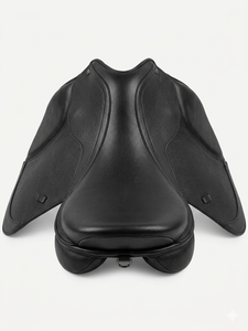 Silla de Montar de Cuero Negro Premium para Doma Clásica, Equipo de Equitación Cómodo y Duradero, Accesorios para Caballos para Entrenamiento y Exhibición - Product Image 3
