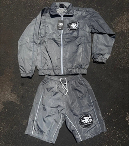 Ensemble survêtement et short coupe-vent gris pour femme RICHOUT$IDERS, style streetwear, manches longues, coupe classique, polyester tissé, tenue d'automne - Product Image 3