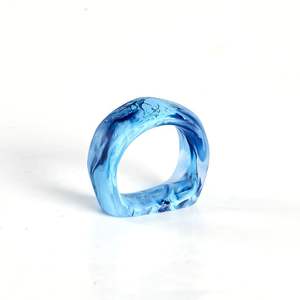 แหวนรองผ้าเช็ดปากเรซิ่นทำมือ ดีไซน์สร้างสรรค์ แหวนรองผ้าเช็ดปากเรซิ่นอีพ็อกซี่ รูปทรงลวดลาย ราคาขายส่งถูกที่สุด - Product Image 4