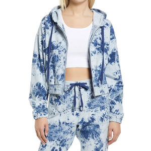 Sudadera Corta de Invierno para Mujer al por Mayor, Tejido de Rizo, Diseño Tie-Dye Personalizado, Logotipo Frontal, Ropa Casual - Product Image 1