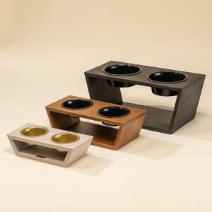 Bol pour chien en bois écologique fait à la main, une solution d'alimentation élégante et durable pour les animaux de compagnie - Product Image 6