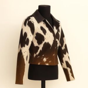 Veste en cuir unisexe à imprimé vache, col rabattu, fermeture éclair, longueur courte, style décontracté automne, coupe ajustée - Product Image 4