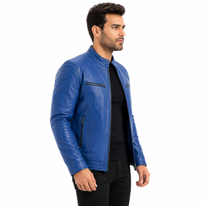 Veste en cuir pour homme avec surface lisse, col classique, fermeture éclair robuste, doublure douce et poches sécurisées, conçue pour les journées fraîches - Product Image 2