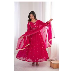 Ensemble femme en georgette premium brodée de sequins, pantalon en micro-coton ample, dupatta brodée, taille unique, tenue ethnique. - Product Image 1
