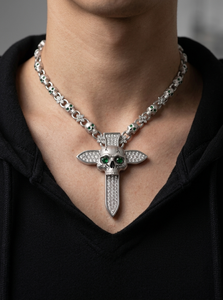 Pendentif en forme de croix et d'épée avec crâne, serti de diamants de laboratoire, personnalisé, vente en gros, avec chaîne à maillons crâne, bijoux hip-hop - Product Image 1
