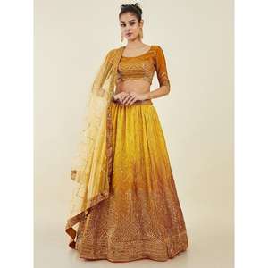 ผ้าไหมฮาลดีปักเลื่อมสีเหลืองพราวชุด lehenga choli กับ dupatta - Product Image 2