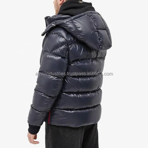 Chaqueta acolchada gruesa con cierre de cremallera y capucha personalizada 2024 para mujer, diseño de burbujas con cuello levantado, tela de lona de talla grande para hombre de invierno - Product Image 3