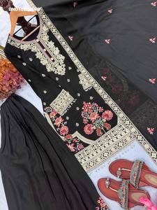Conjunto de traje y pantalón palazzo de diseño de alta calidad en tela Star Georgette con bordado de lentejuelas de 3 mm y ribete elegante, para mujer. - Product Image 6