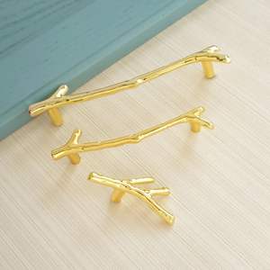 Poignée de meuble moderne et simple en forme de branche, noire, style américain, pour armoire à vin, tiroir, porte de placard, quincaillerie de mobilier - Product Image 1