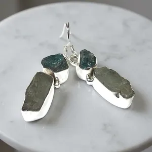 Boucles d'oreilles pendantes en argent sterling 925 avec aigue-marine brute, faites à la main, pierres précieuses naturelles brutes, bijoux bohèmes pour femmes, vente en gros - Product Image 4