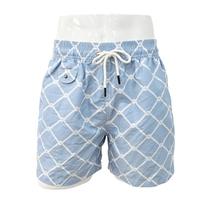 Shorts de bain et de surf personnalisés pour hommes à séchage rapide avec logo, taille élastique, gris, pour la plage - Product Image 2