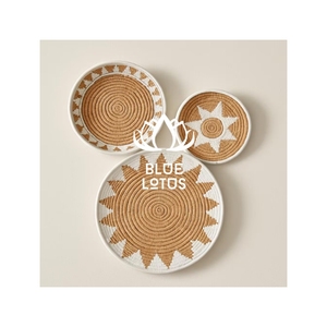Ensemble de décoration murale bohème de haute qualité, paniers muraux en paille pour un style sophistiqué de salon d'hôtel et cadeaux de déménagement uniques en gros - Product Image 1