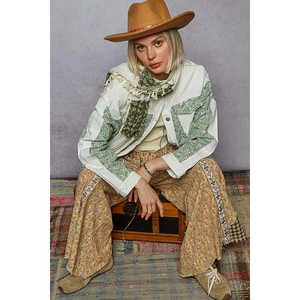 เสื้อแจ็คเก็ตและโค้ตเดนิมปะติดปะต่อพิมพ์ลายดอกไม้สำหรับผู้หญิง Veloro รุ่น S - Product Image 2