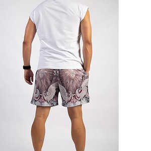 กางเกงขาสั้นออกกำลังกายลายพรางขายส่งสำหรับผู้ชาย พิมพ์ลายโลโก้แบบซับลิเมชั่นตามสั่ง ผ้าฝ้ายเนื้อหนา มีเชือกผูก เหมาะสำหรับวิ่งและฟิตเนส - Product Image 4