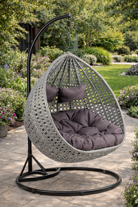 Fauteuil suspendu œuf d'extérieur élégant en rotin PE avec coussin épais et structure en aluminium pour jardin et terrasse - Product Image 3