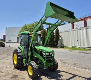 รถแทรกเตอร์ล้อตีนตะขาบ John Deere 440R มือสอง 20 แรงม้า ดีเซล ขับเคลื่อน 4 ล้อ พร้อมห้องโดยสารแบบปิด สำหรับงานเกษตรกรรม - Product Image 4