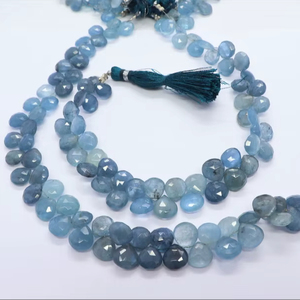 Perles en forme de cœur facettées en aquamarine mousse naturelle AAA, perles de pierres précieuses en aquamarine mousse, perles en aquamarine à coupe latérale en forme de cœur, 8 pouces - Product Image 1