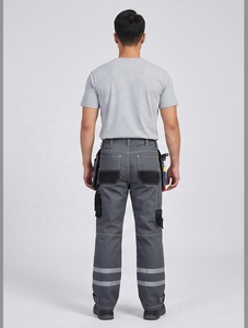 Pantalones de Seguridad Impermeables de Alta Visibilidad con Múltiples Bolsillos y Reflectantes ANSI Clase 3 para Hombre de TESSUTO INDUSTRY, con Logotipo Personalizado - Product Image 2
